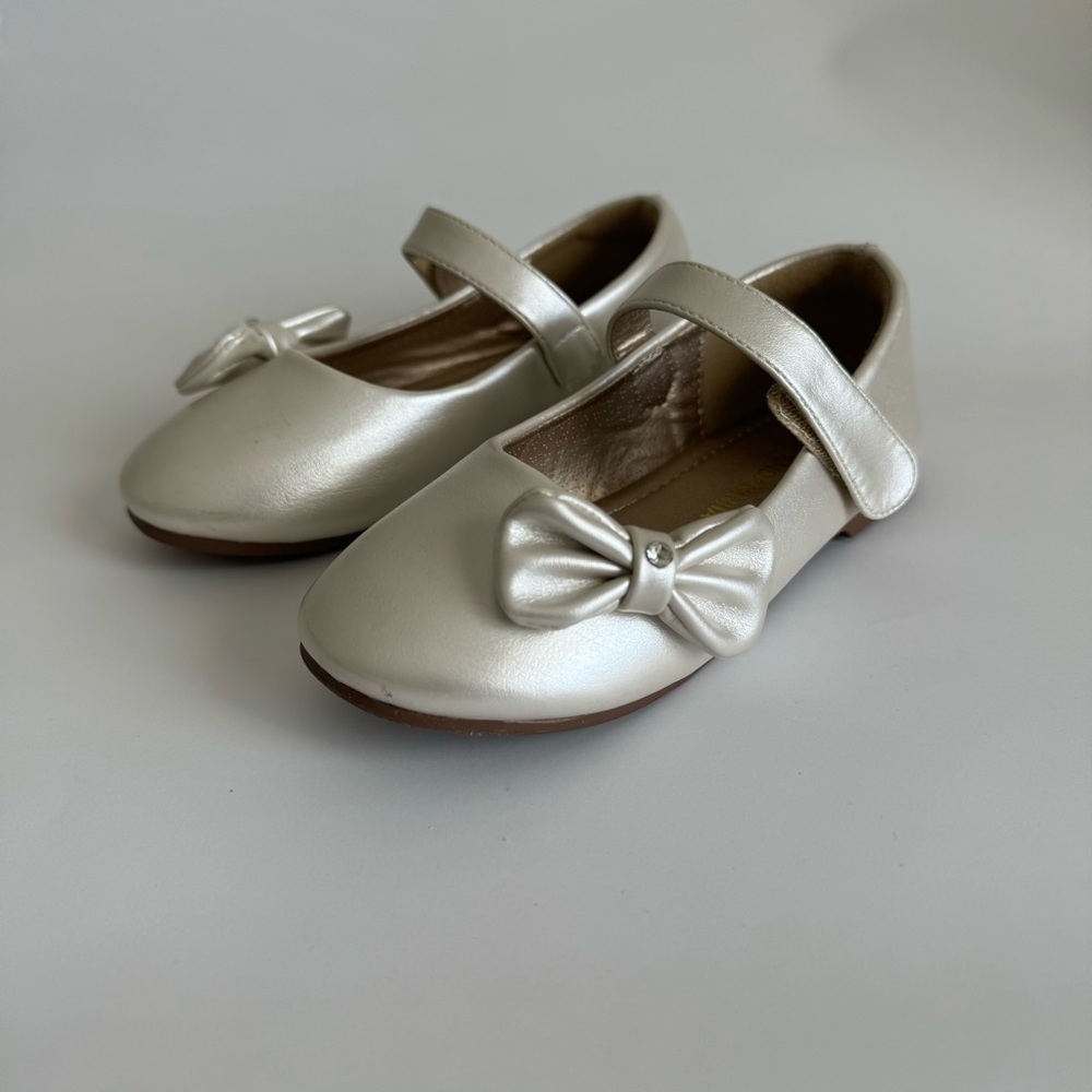Children’s Mary Jane Ballet Flats Size 10